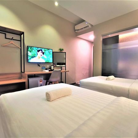 Prestigo Hotel - Johor Bharu Johor Bahru Buitenkant foto