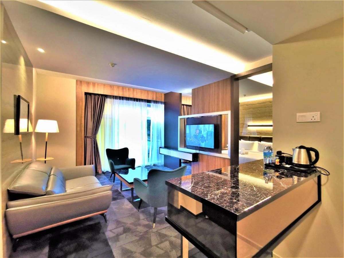 Prestigo Hotel - Johor Bharu Johor Bahru Buitenkant foto