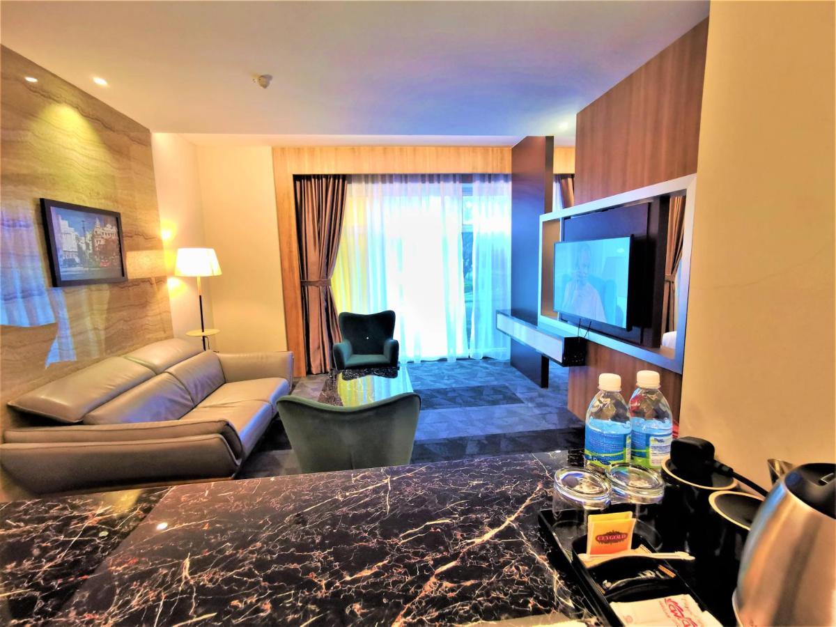 Prestigo Hotel - Johor Bharu Johor Bahru Buitenkant foto