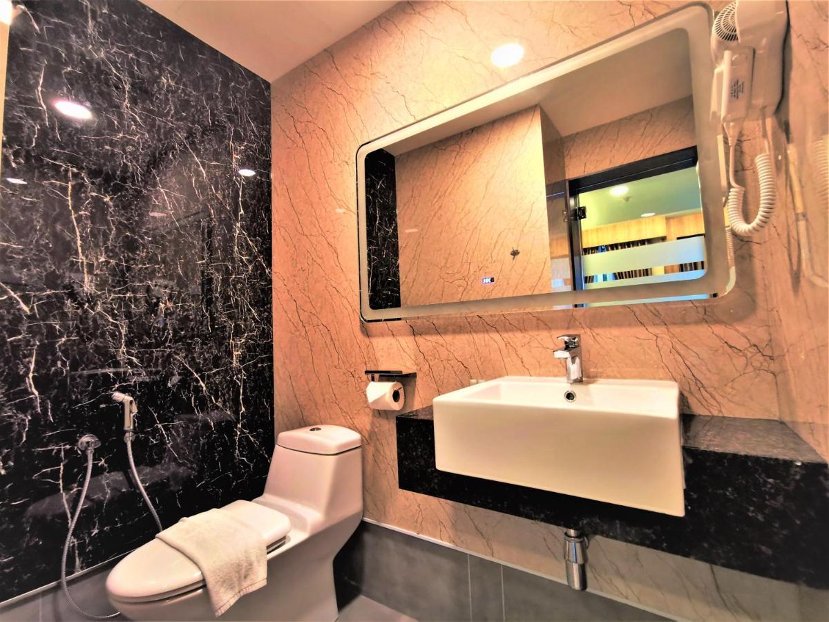 Prestigo Hotel - Johor Bharu Johor Bahru Buitenkant foto