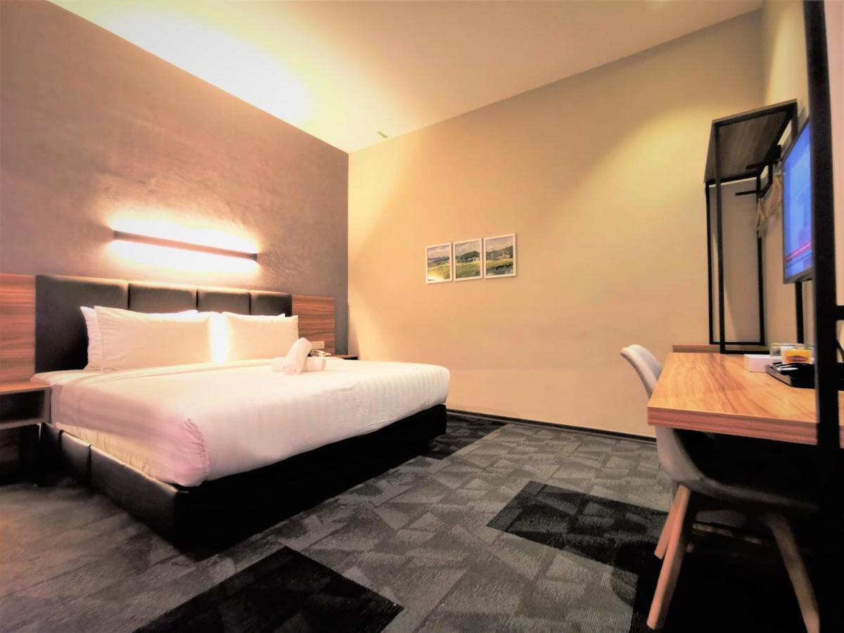 Prestigo Hotel - Johor Bharu Johor Bahru Buitenkant foto