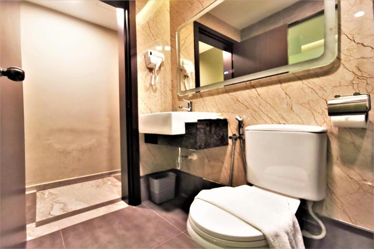 Prestigo Hotel - Johor Bharu Johor Bahru Buitenkant foto