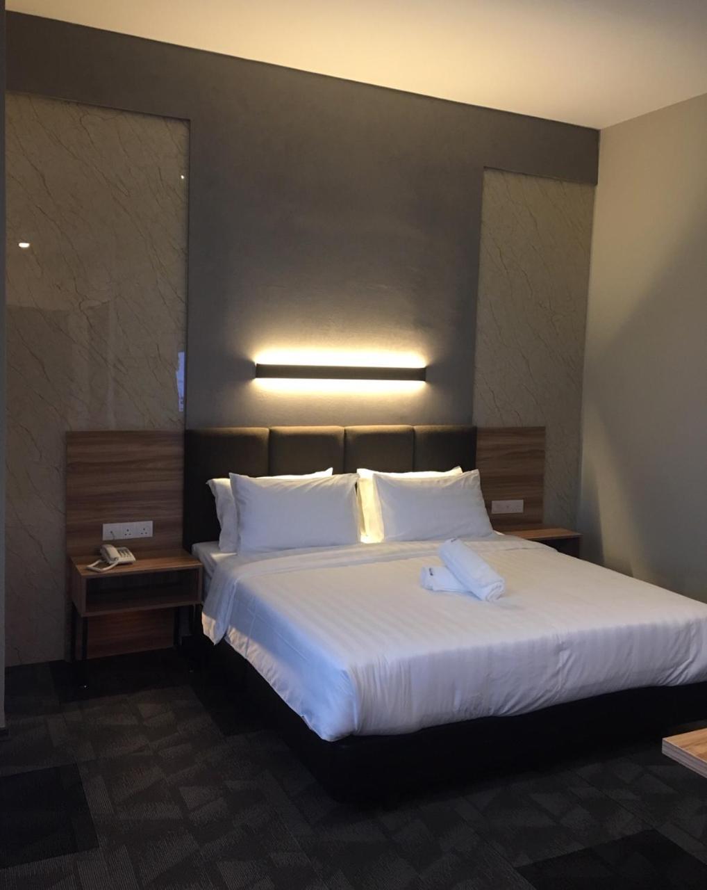 Prestigo Hotel - Johor Bharu Johor Bahru Buitenkant foto